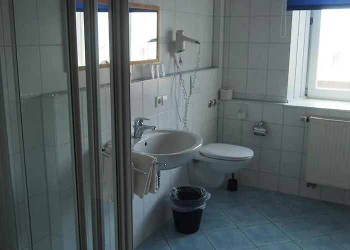 Han/Misafirhane Zum Schwanen Garni